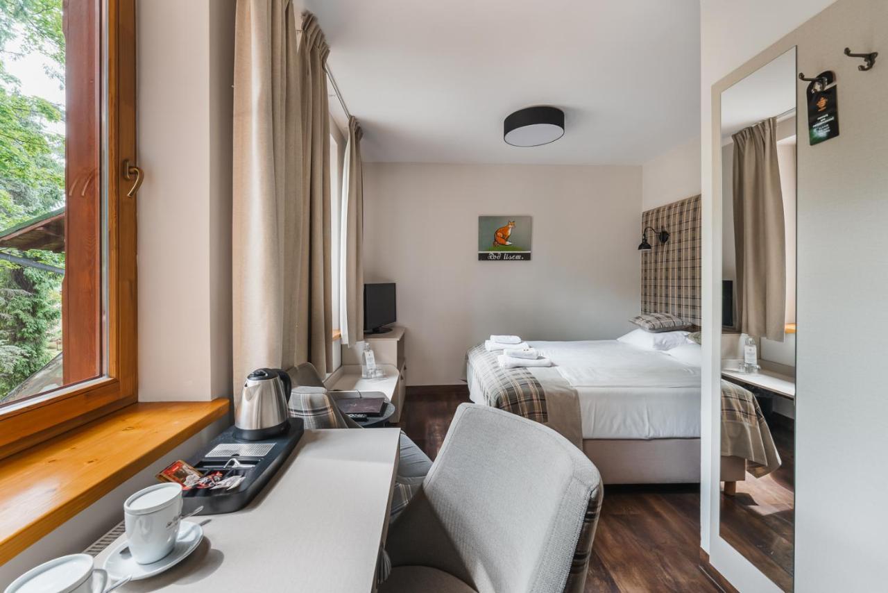 Hotel Batory シュツァブニツァ エクステリア 写真